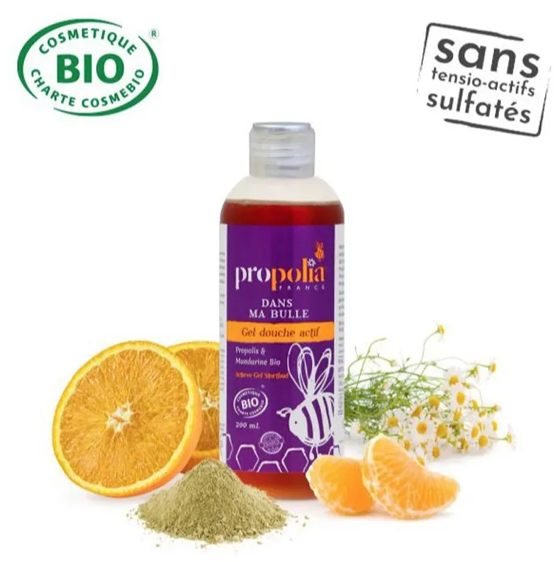 gel douche a la propolis logo cosmetique bio avec mandarine et autre ingredient naturel a cote du gel douche