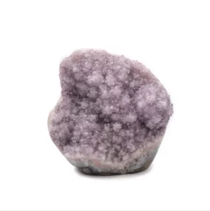 géode améthyste pierre naturelle au violet clair a profond