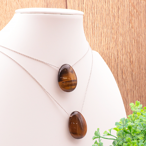 pendentif oeil de tigre qualité AA pierre naturelle marron avec reflet