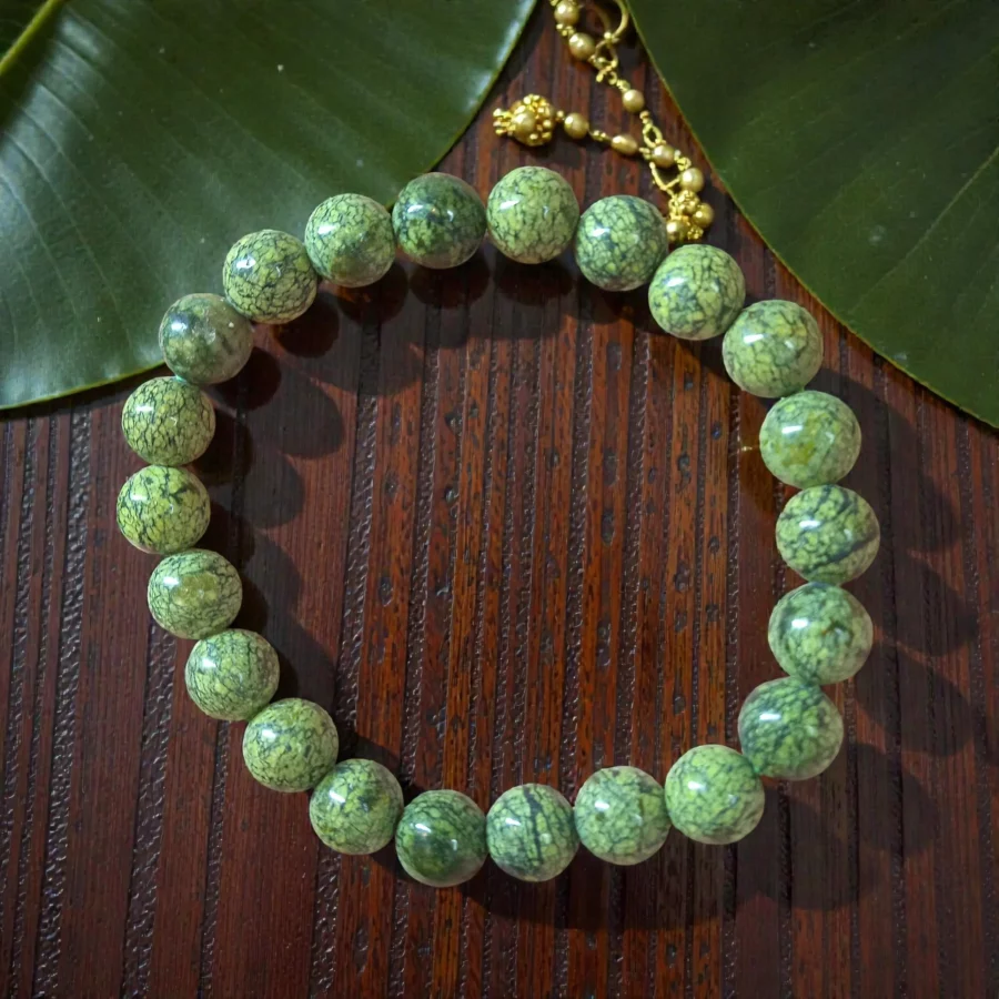 bracelet serpentine de Russie 08mm pierre naturelle verte avec effet naturelle peau de serpent