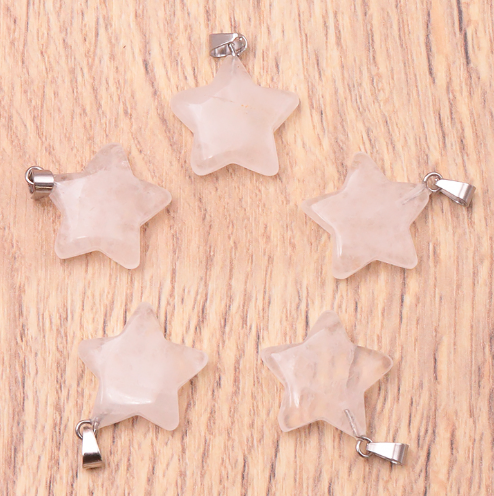 pendentif étoile cristal de roche pierre naturelle polie en forme étoile belle transparence blanche