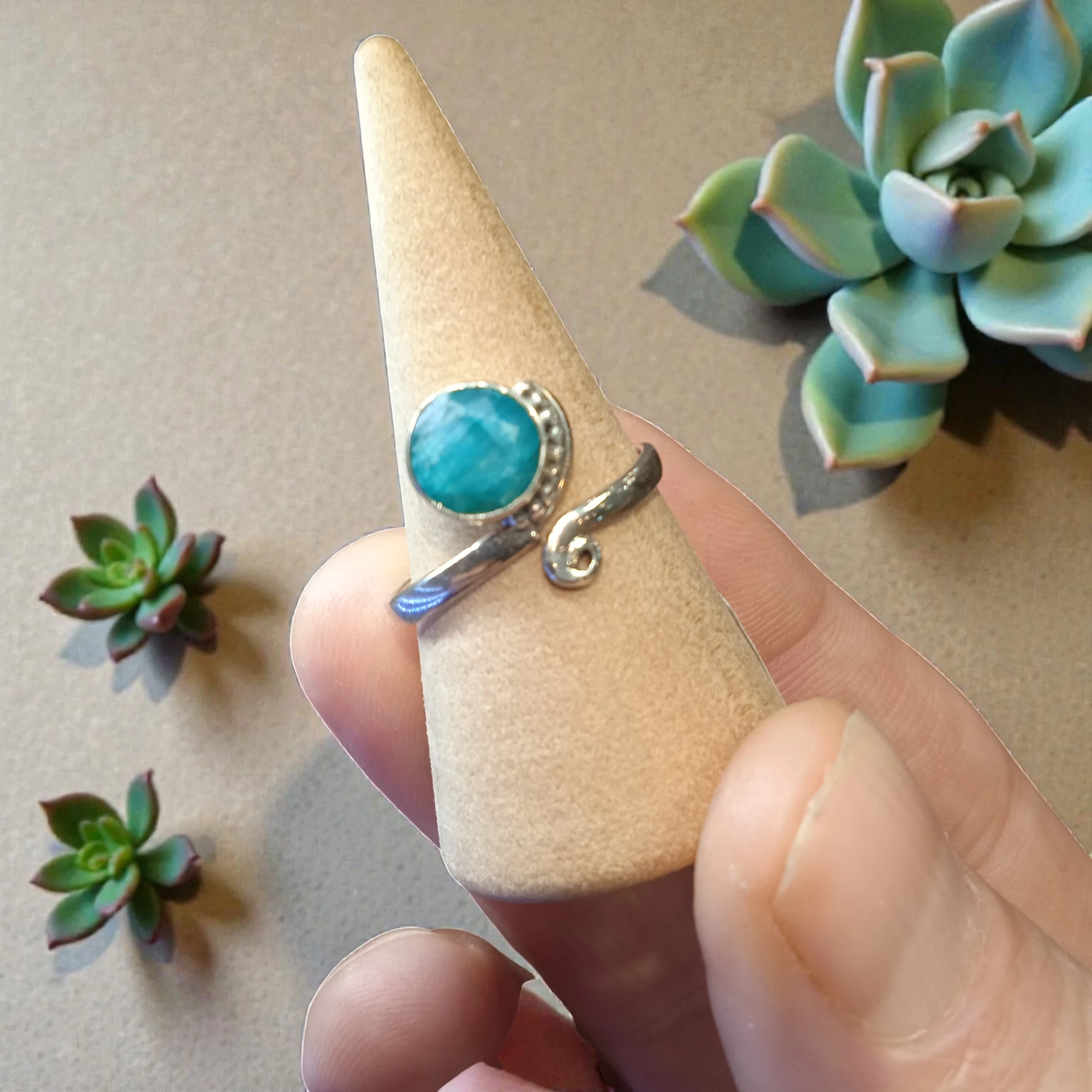 Bague Émeraude du Brésil en Argent 925 Réglable