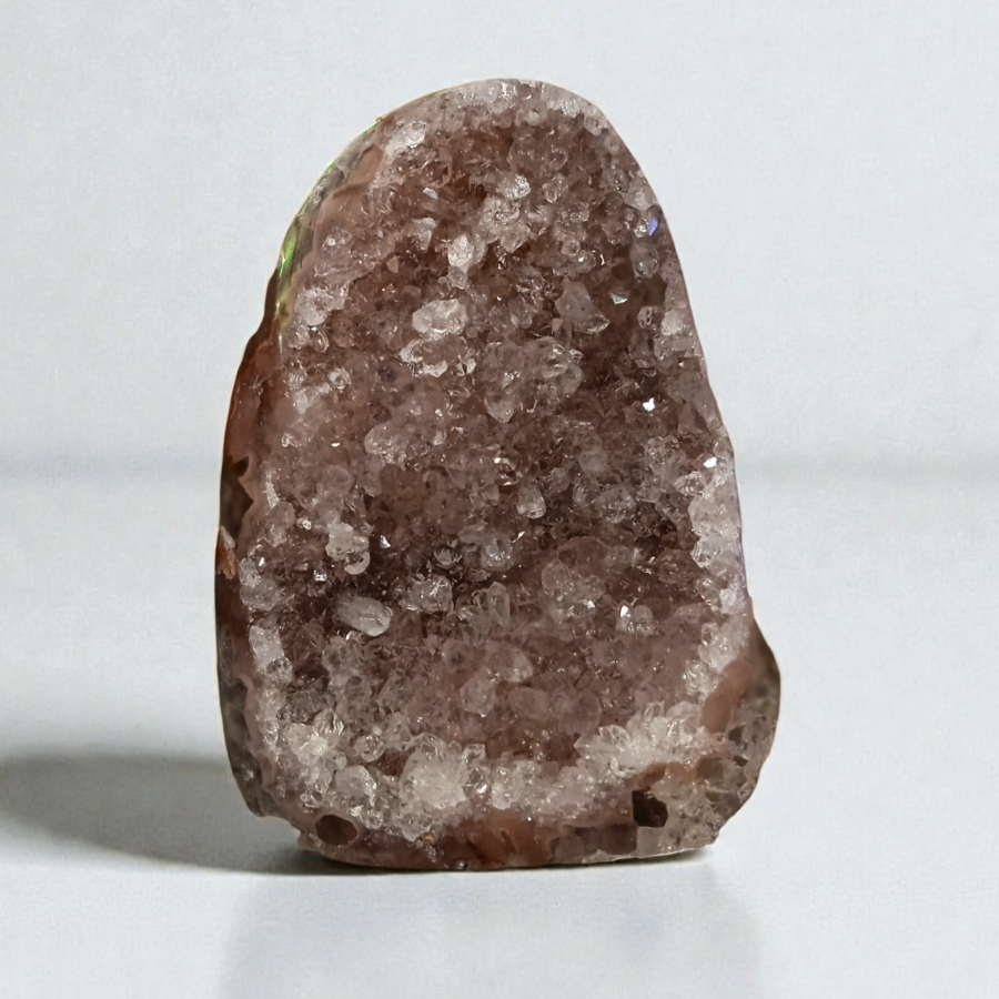 Géode Améthyste claire Uruguay 233G bord poli qualité A