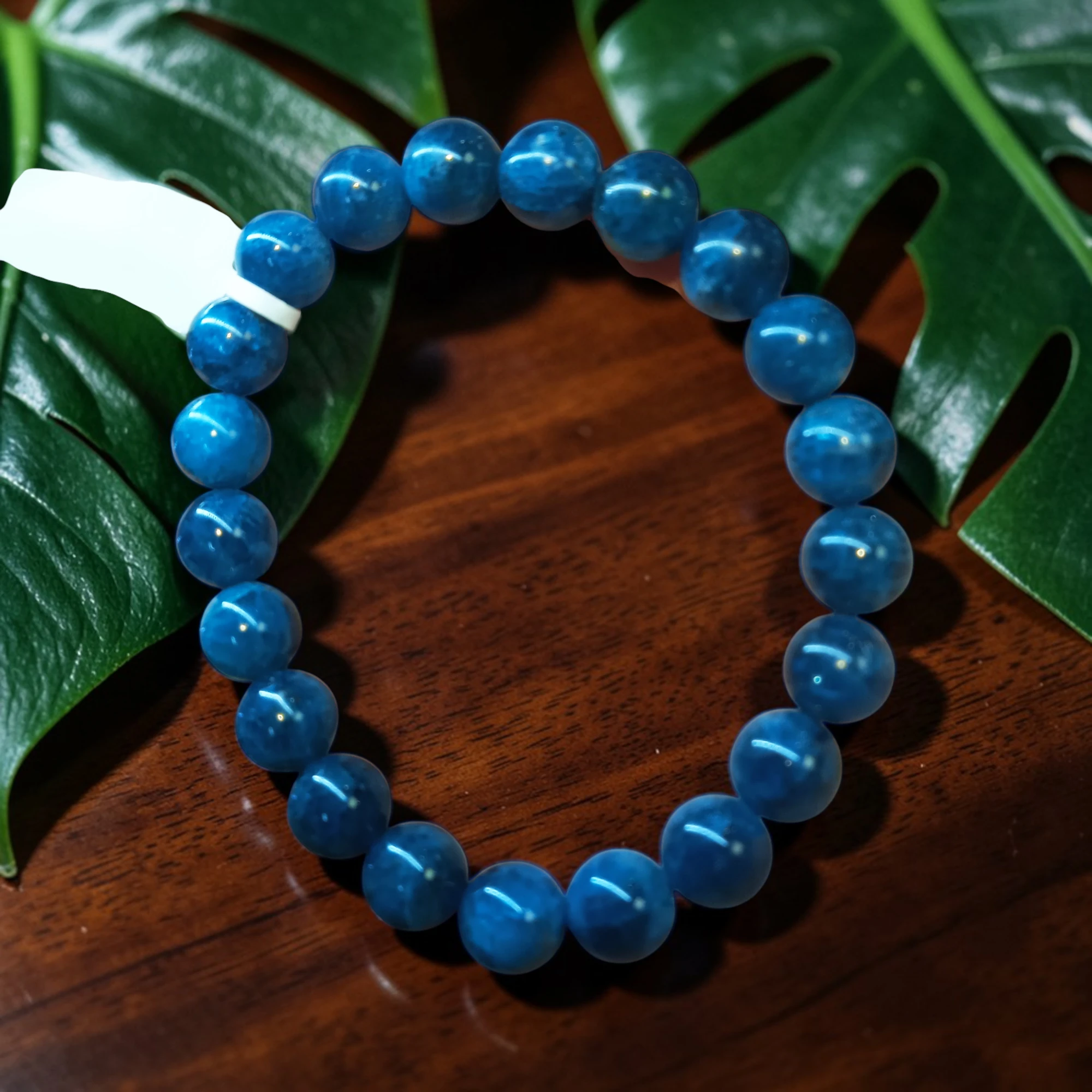 Bracelet apatite bleue qualité AA+ en 10mm pierre naturelle de Madagascar bleue intense sans résidus