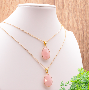 PENDENTIF SERTI QUARTZ ROSE DU BRÉSIL